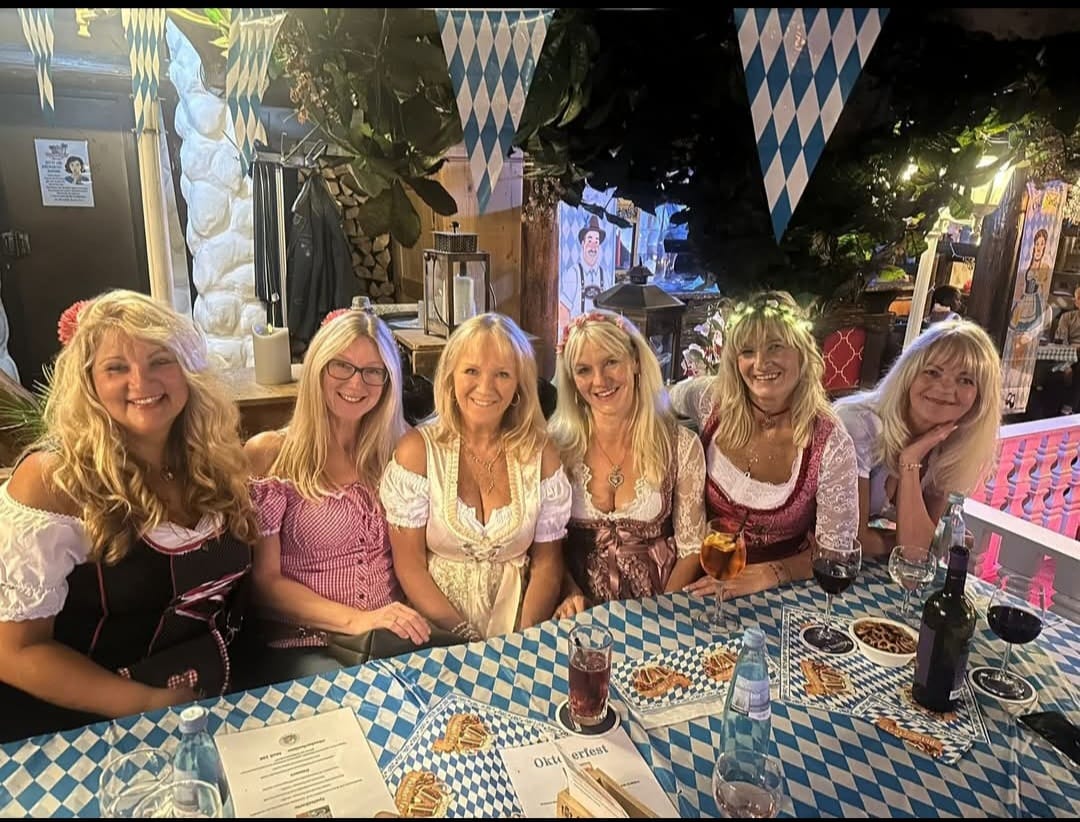 Moonlight Lounge - WhatsApp Image 2026-01-04 at 22.50.09 (5).jpeg